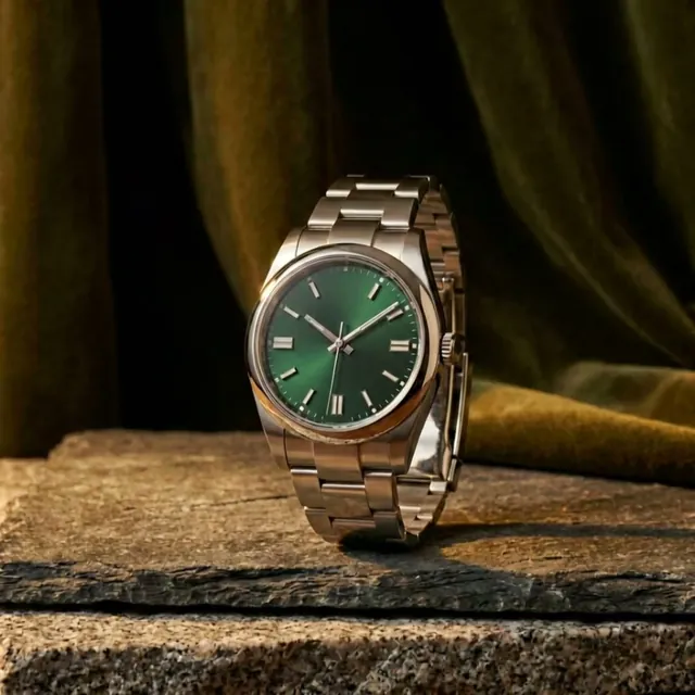 Product shown in a polished, high-end commercial style with glossy lighting